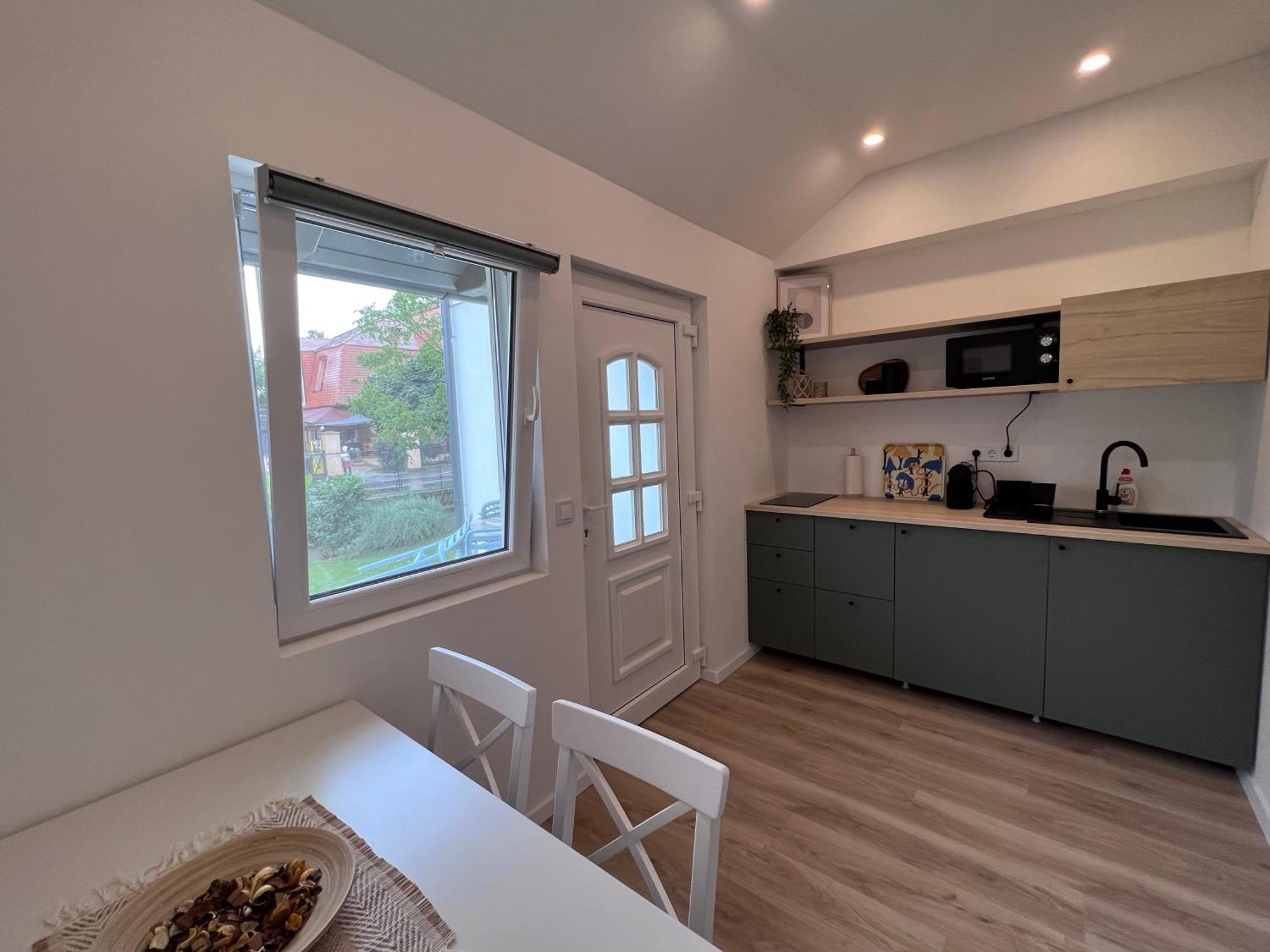 Best Apartman Lelle Balatonlelle Exterior foto